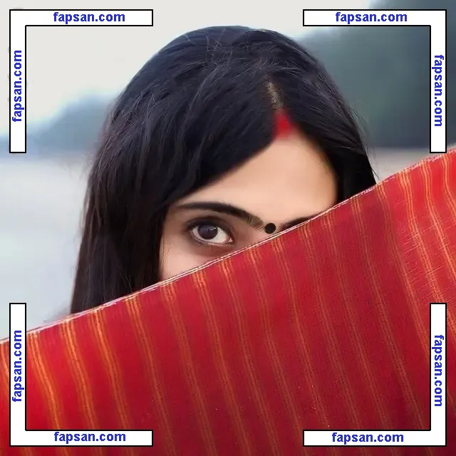 Nilanambiar nude photo #0009 from OnlyFans