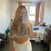Nilufer Yanya nude #0003