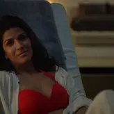 Nimrat Kaur голая #0003