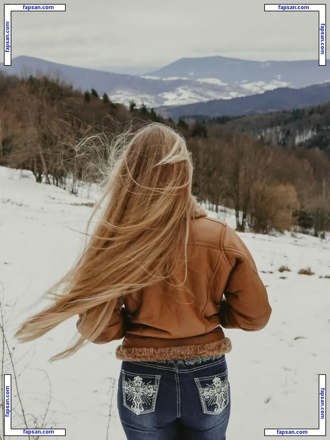 Nimuena nude photo #0025 from OnlyFans