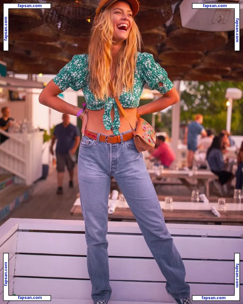 Nina Agdal голая фото #0030 с Онлифанс
