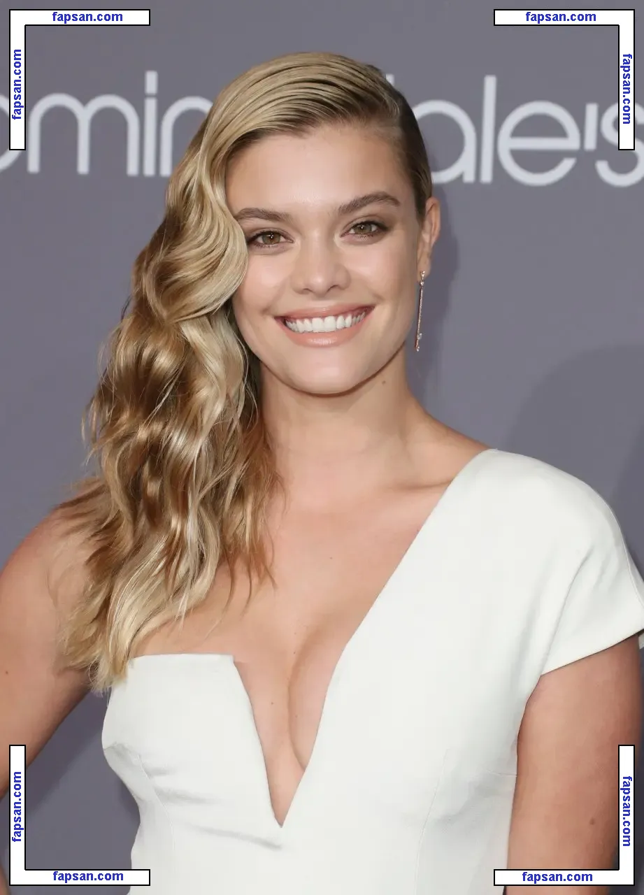 Nina Agdal голая фото #0373 с Онлифанс