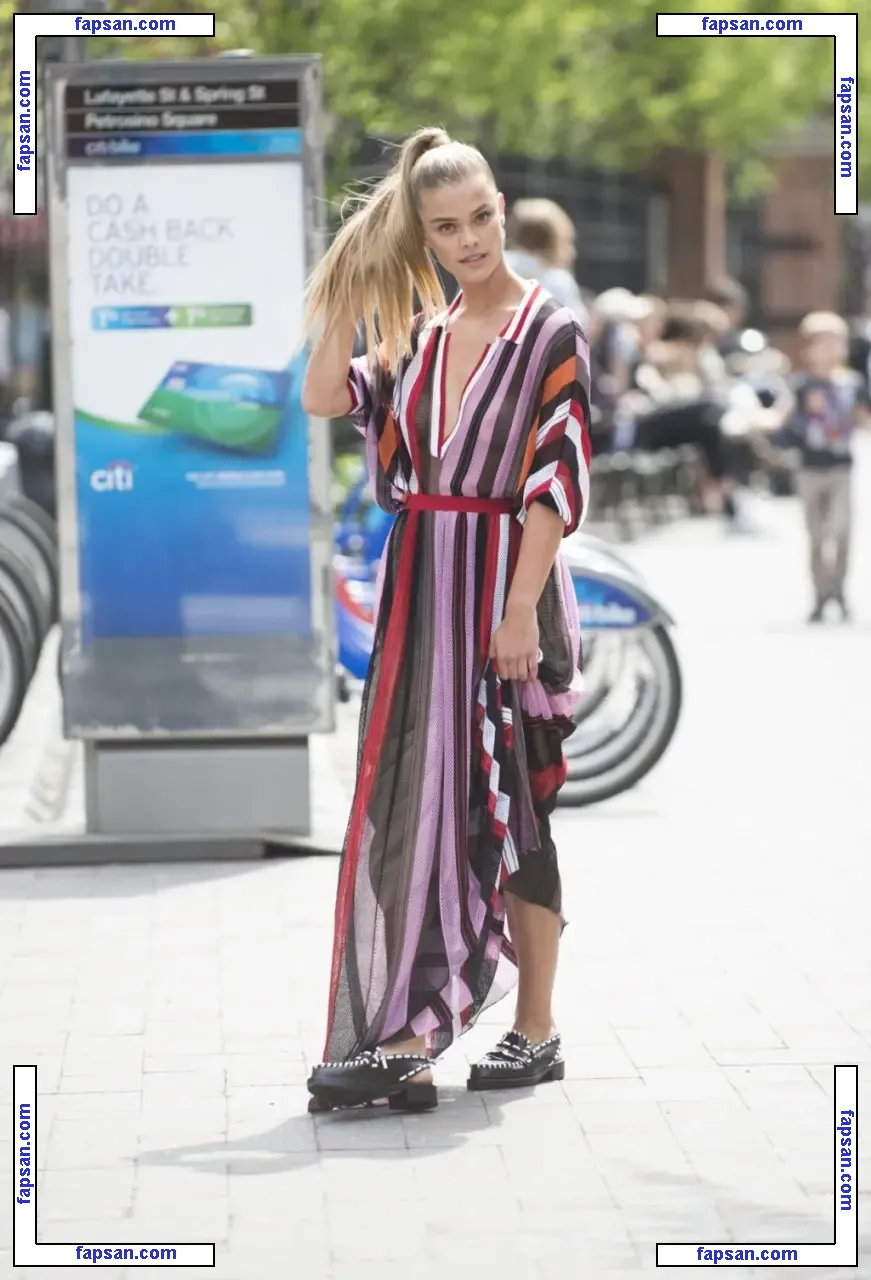 Nina Agdal голая фото #0900 с Онлифанс