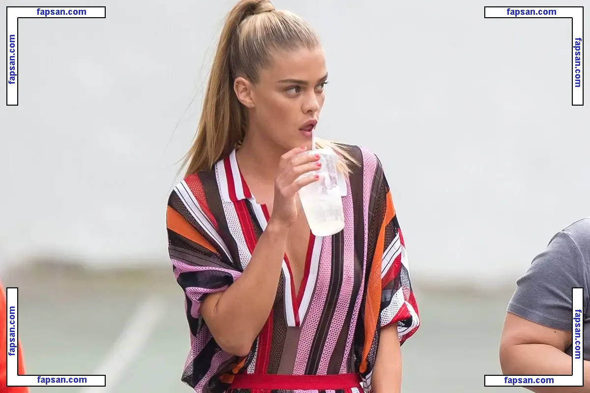 Nina Agdal голая фото #0906 с Онлифанс