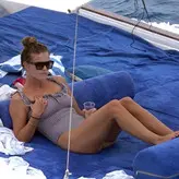Nina Agdal голая #0136