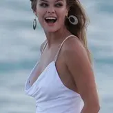 Nina Agdal голая #1408