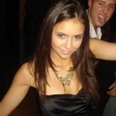 Nina Dobrev голая #0829