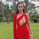 Nina Dobrev голая #1627