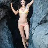 Nina Dobrev голая #1933