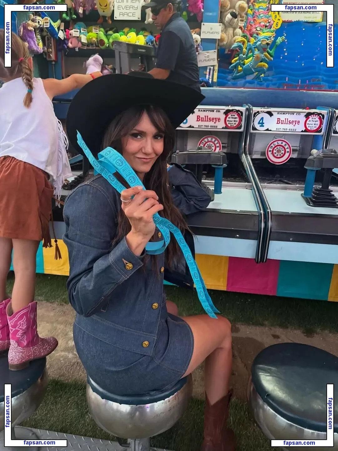 Nina Dobrev голая фото #2518 с Онлифанс