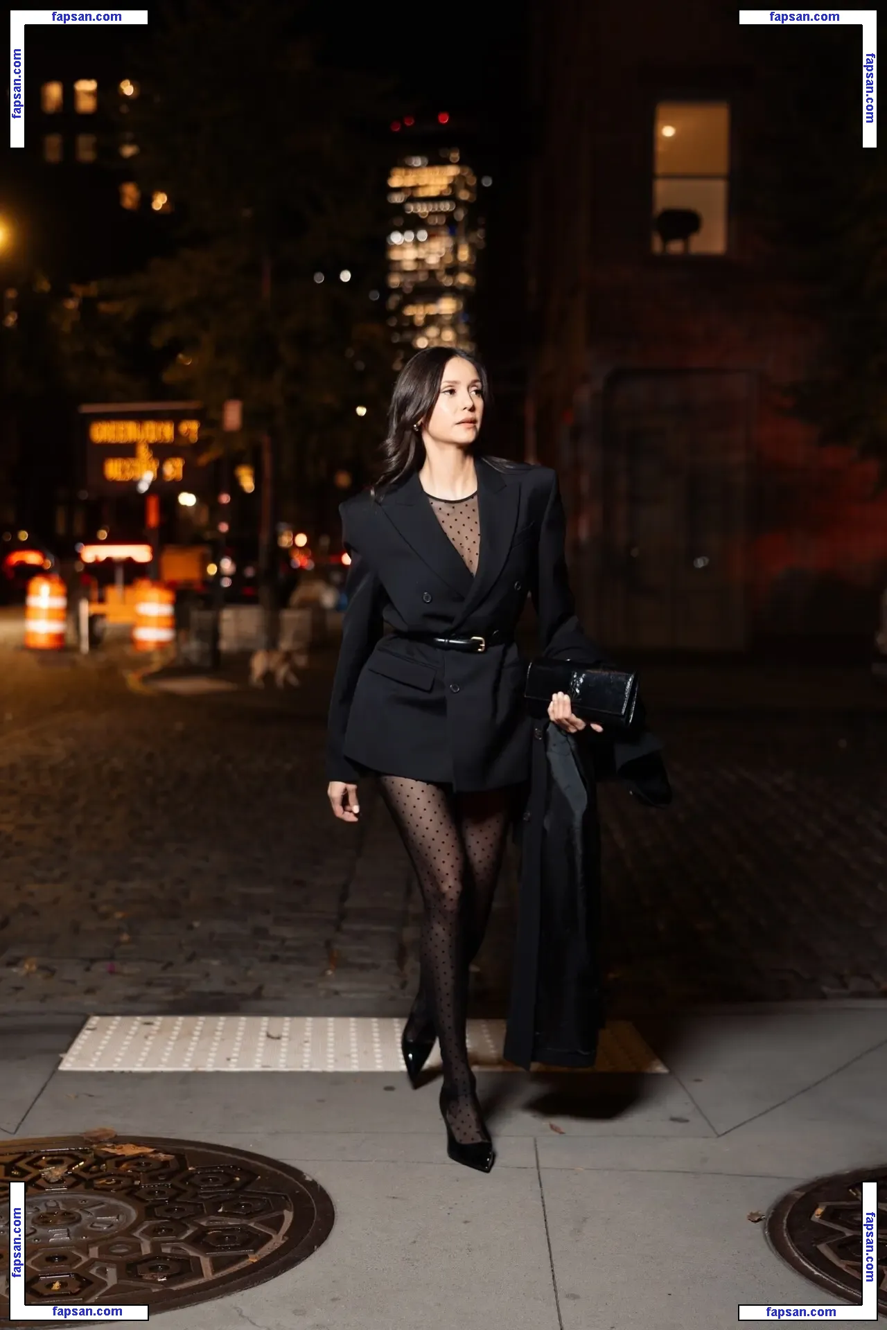 Nina Dobrev голая фото #2678 с Онлифанс