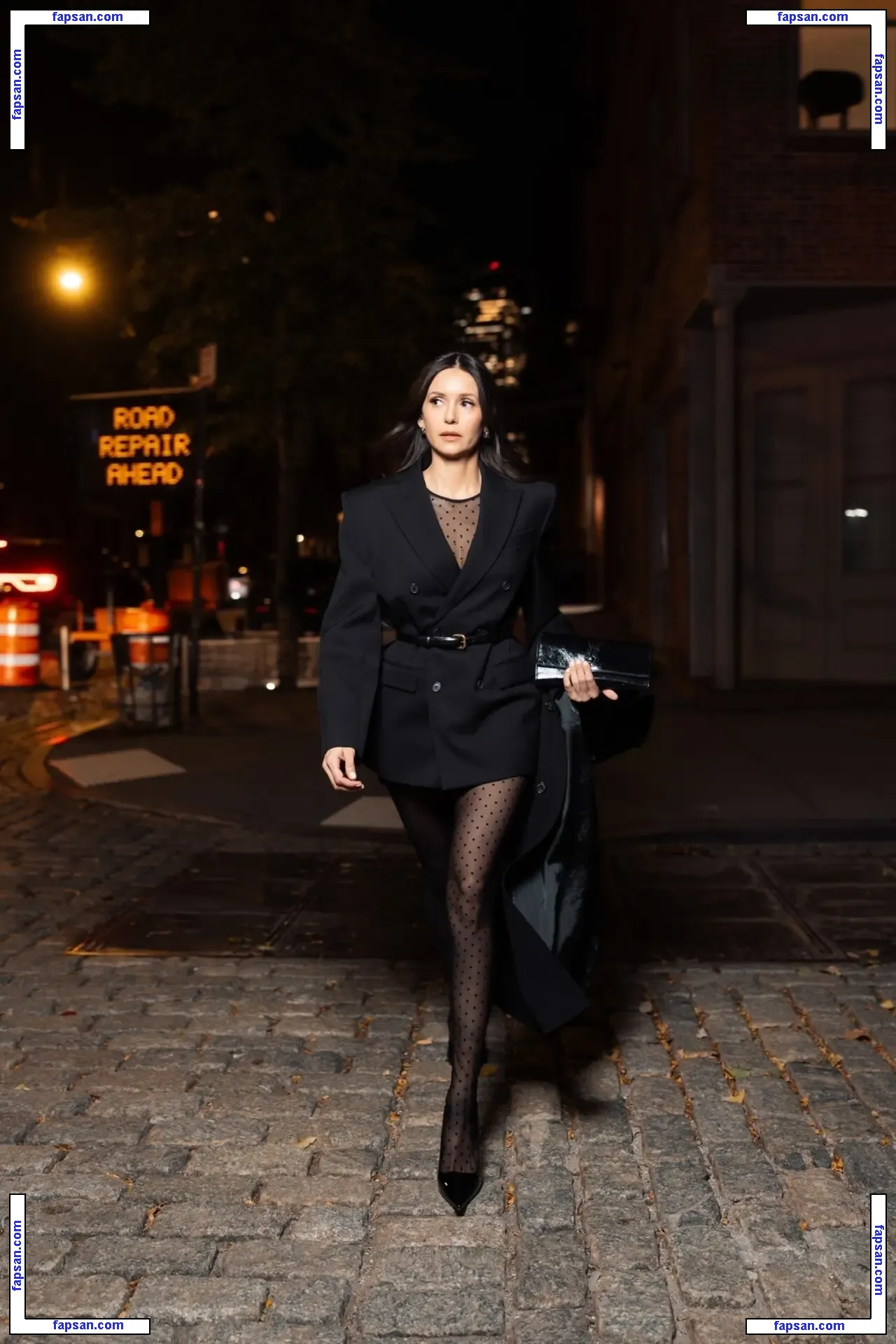 Nina Dobrev голая фото #2688 с Онлифанс