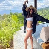 Nina Dobrev голая #2091