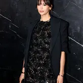 Nina Dobrev голая #2330