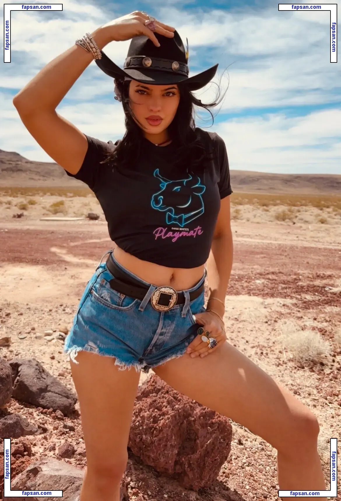Nina Drama nude photo #0020 from OnlyFans