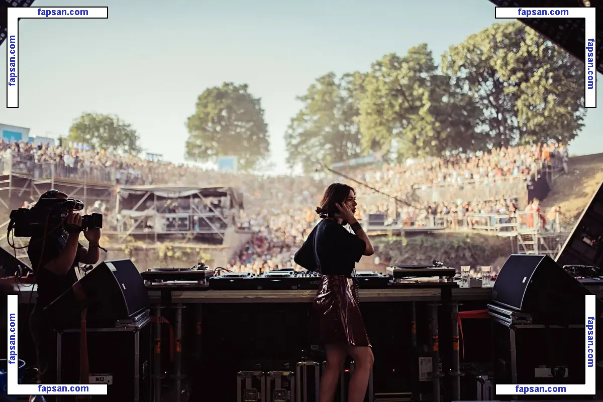 Nina Kraviz nude photo #0095 from OnlyFans