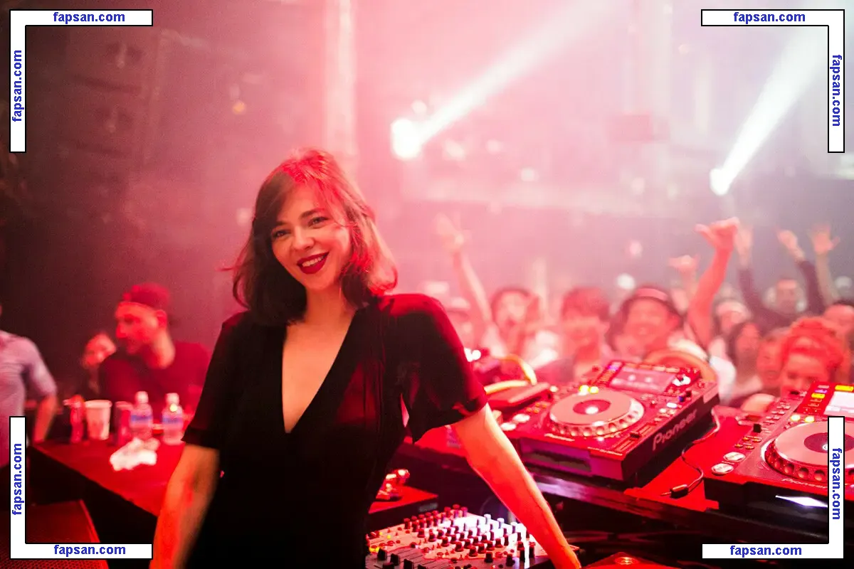Nina Kraviz nude photo #0096 from OnlyFans