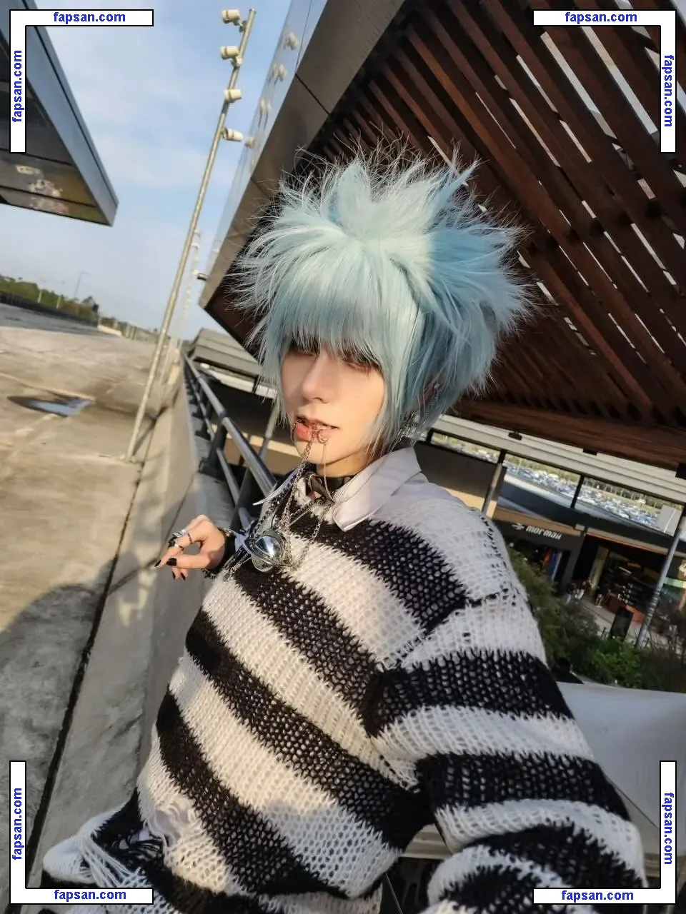 Nina Pessi голая фото #0002 с Онлифанс