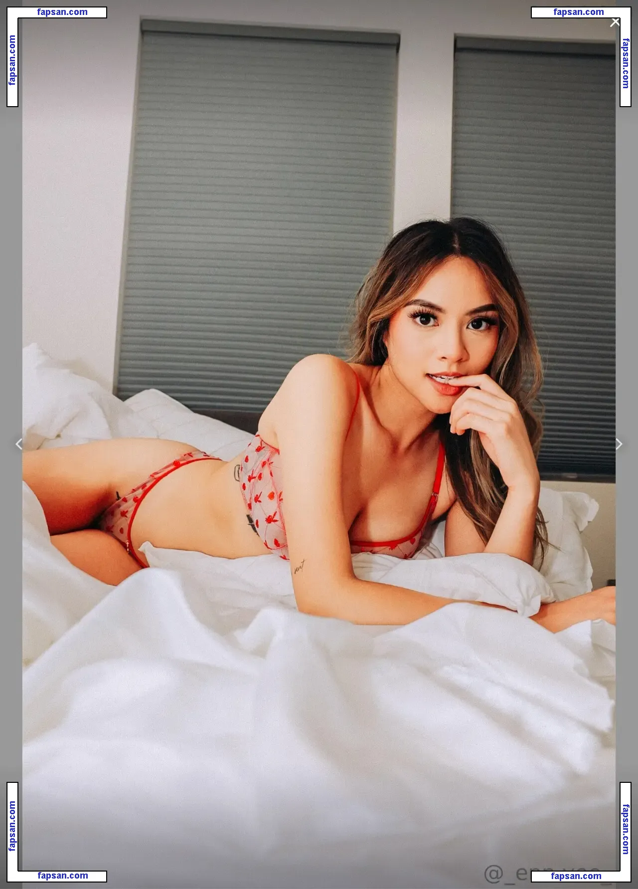 Niña Valencia nude photo #0026 from OnlyFans