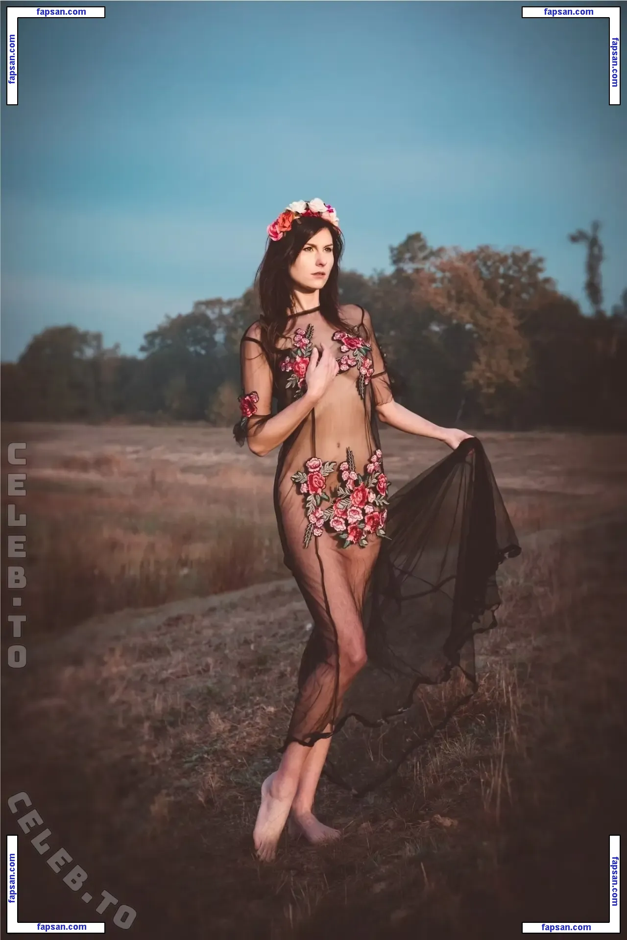 Nina Van Graef голая фото #0016 с Онлифанс