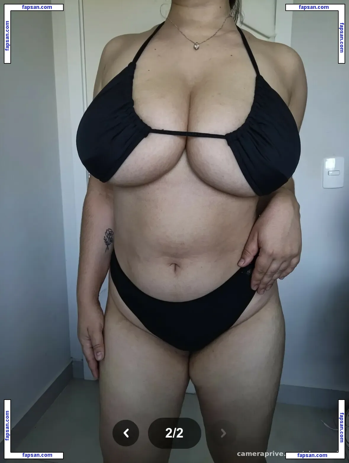 Nina Ynaie nude photo #0003 from OnlyFans