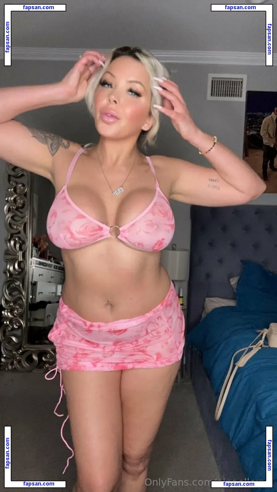 ninaellexxx nude photo #0088 from OnlyFans