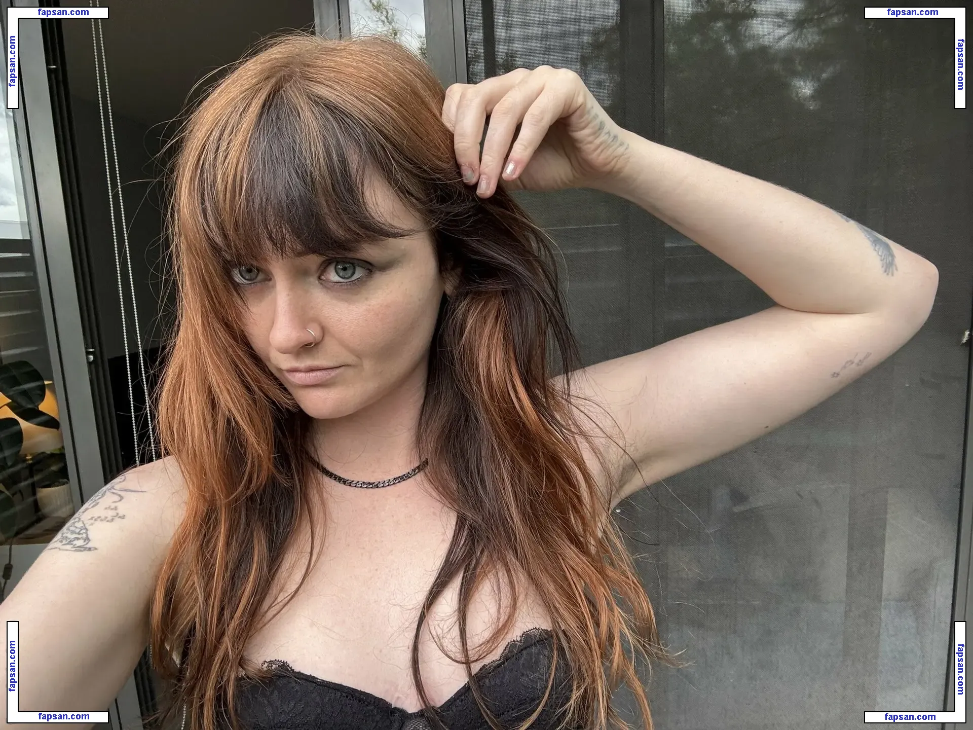 Ninajirachi nude photo #0001 from OnlyFans