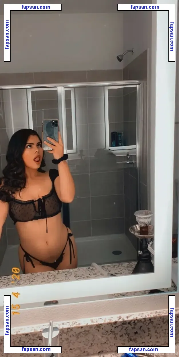 ninaxcarolina nude photo #0022 from OnlyFans