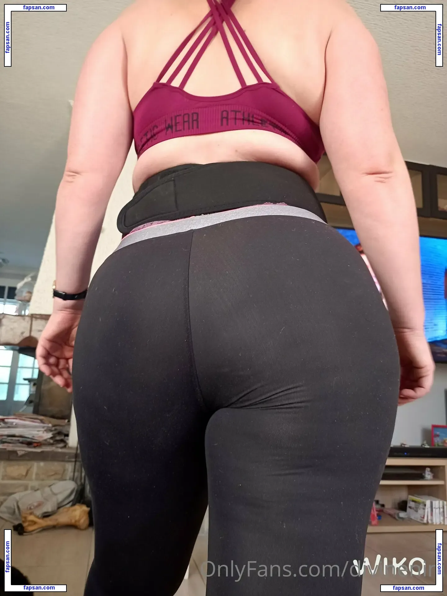 Nini_Divine nude photo #0054 from OnlyFans