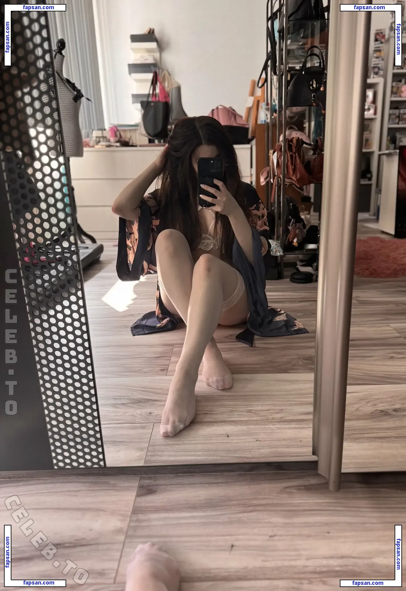 Nini Raven голая фото #0015 с Онлифанс