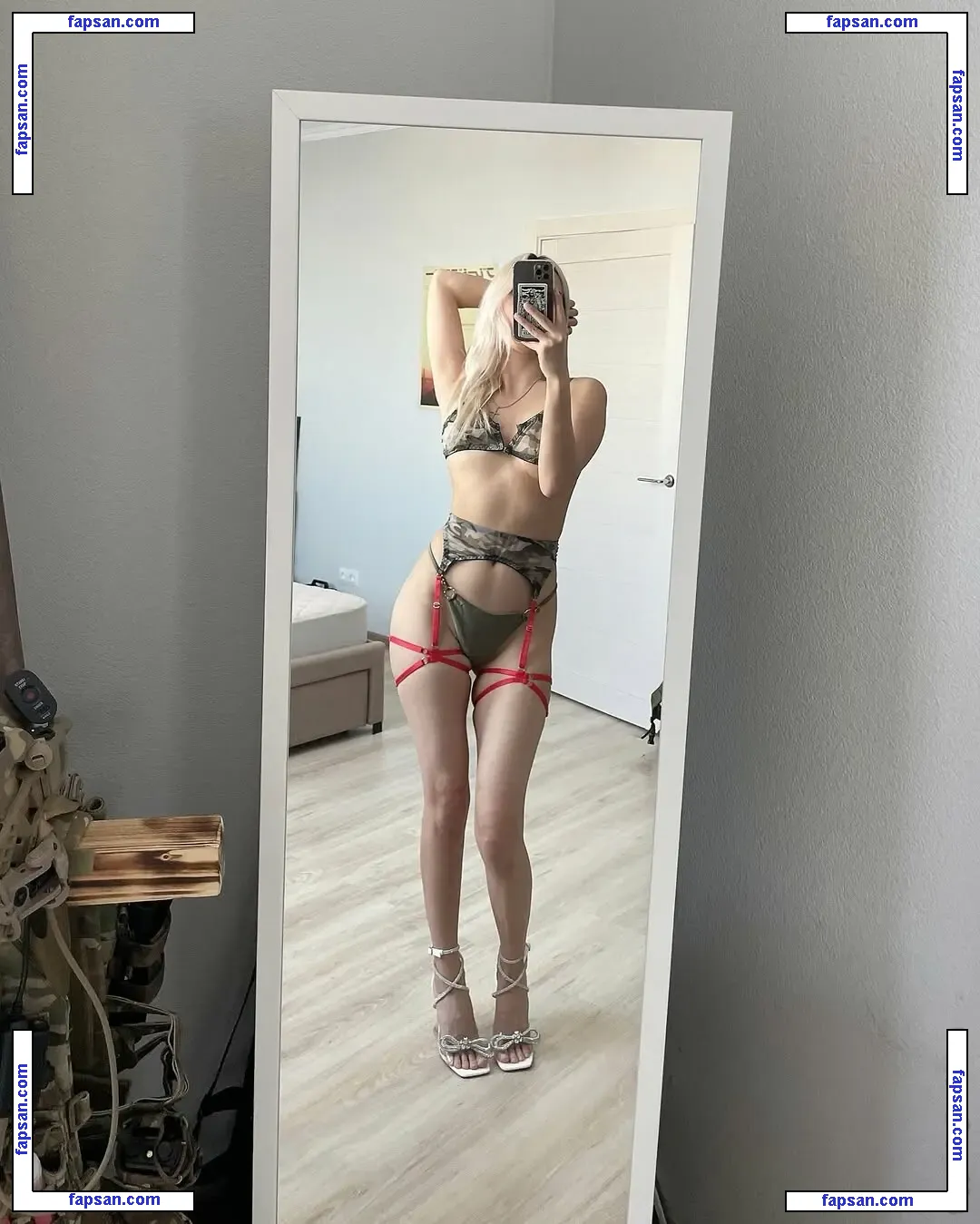 Ninja.Vi nude photo #0264 from OnlyFans