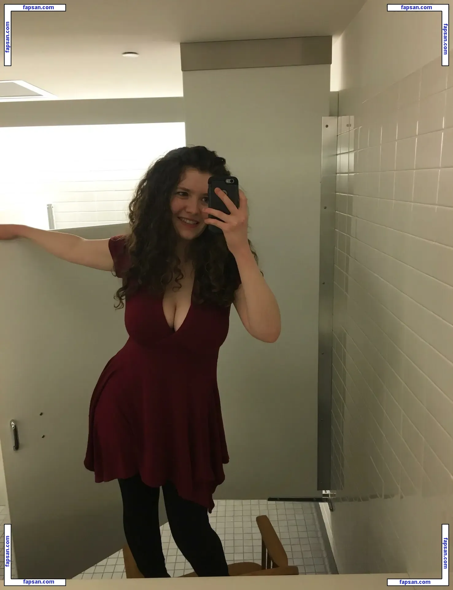 nirvanicataxia nude photo #0009 from OnlyFans