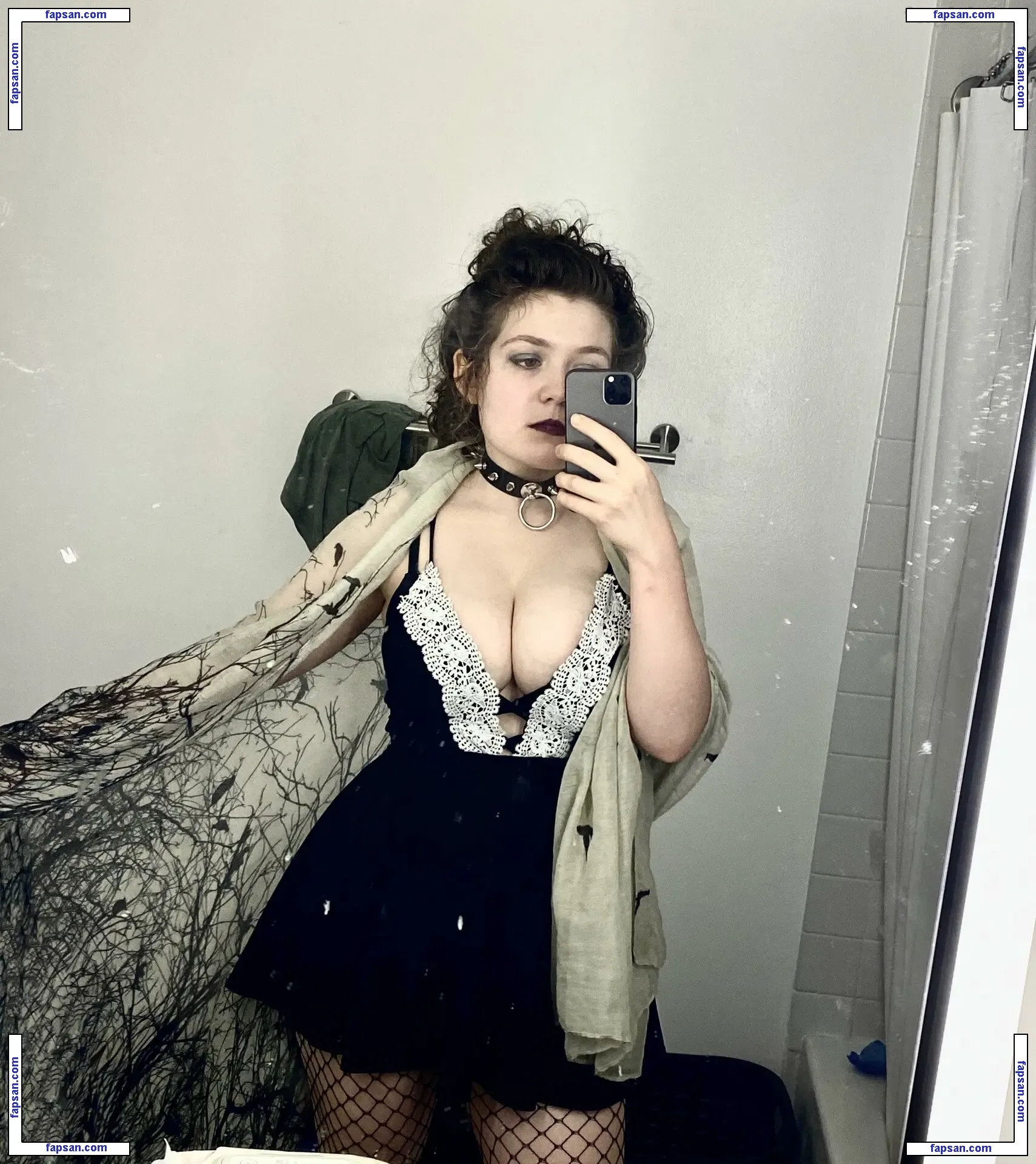 nirvanicataxia nude photo #0014 from OnlyFans