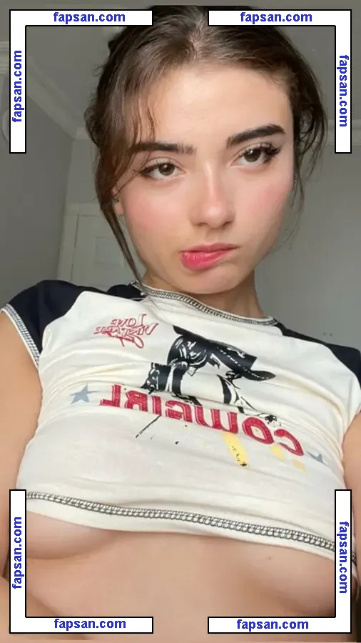 Nisa Kavak nude photo #0011 from OnlyFans