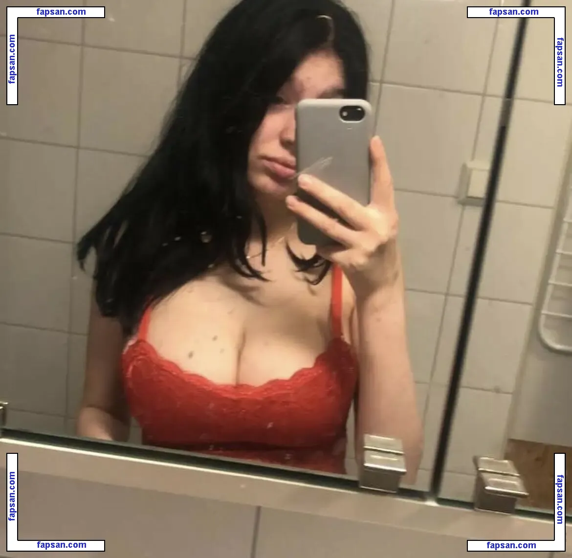 Nisendenise nude photo #0004 from OnlyFans