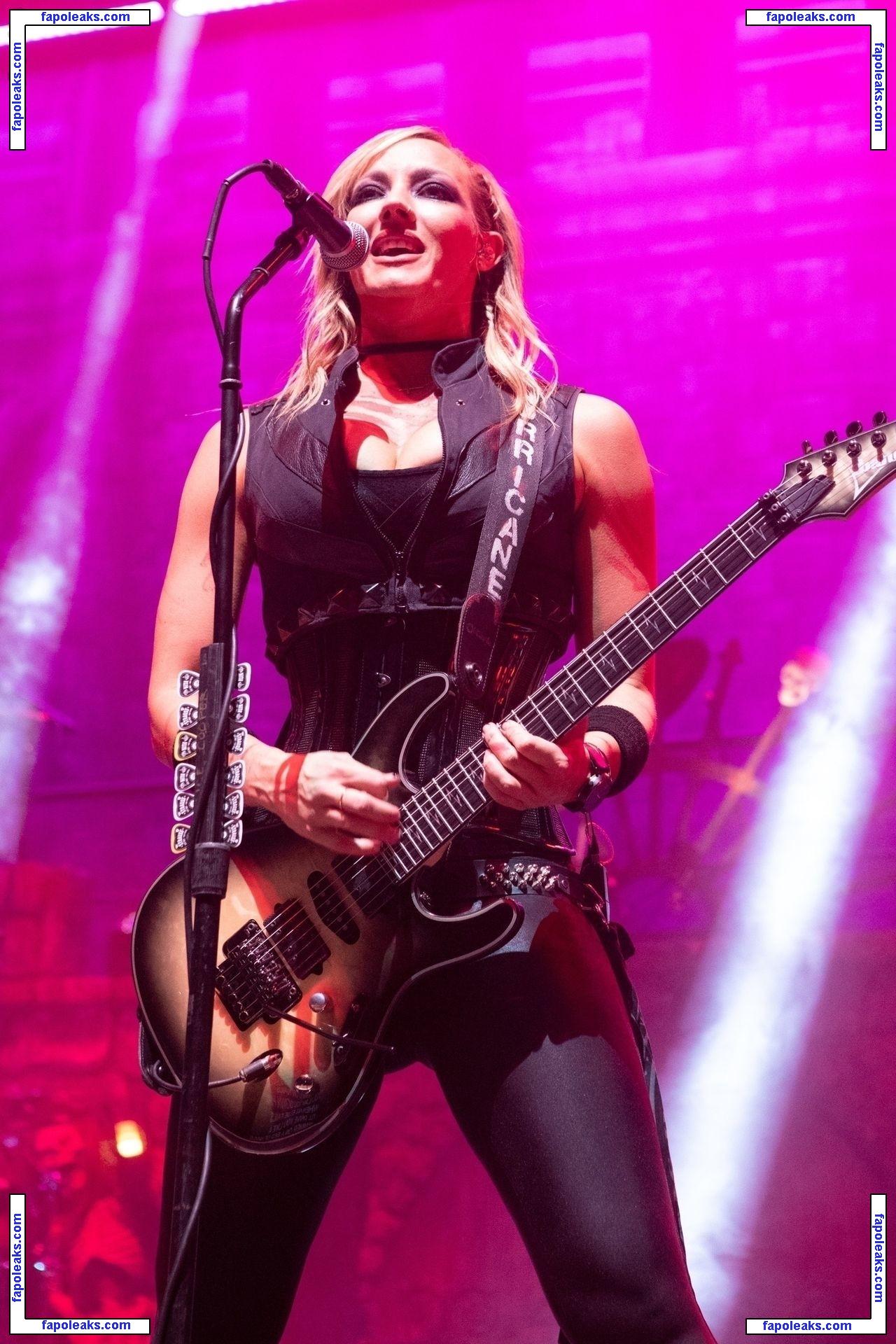 Nita Strauss nude photo #0011 from OnlyFans