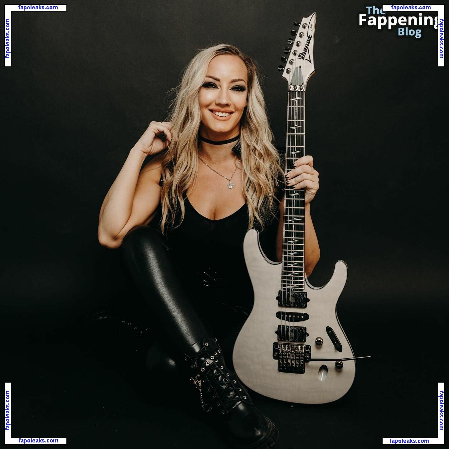 Nita Strauss nude photo #0021 from OnlyFans