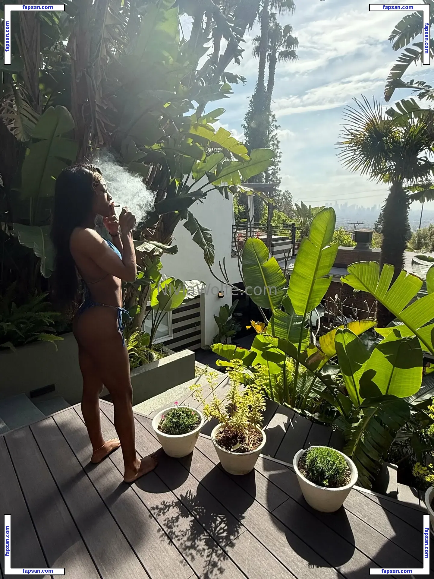 niviawolfe nude photo #0003 from OnlyFans
