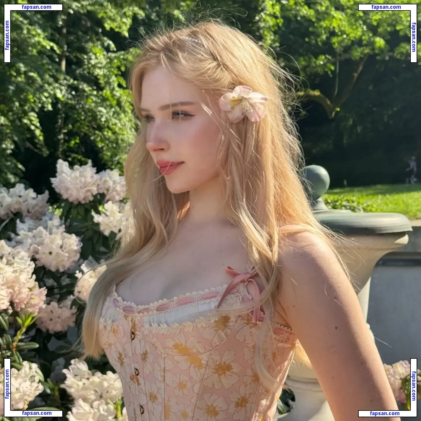 Nix Beiar nude photo #0010 from OnlyFans