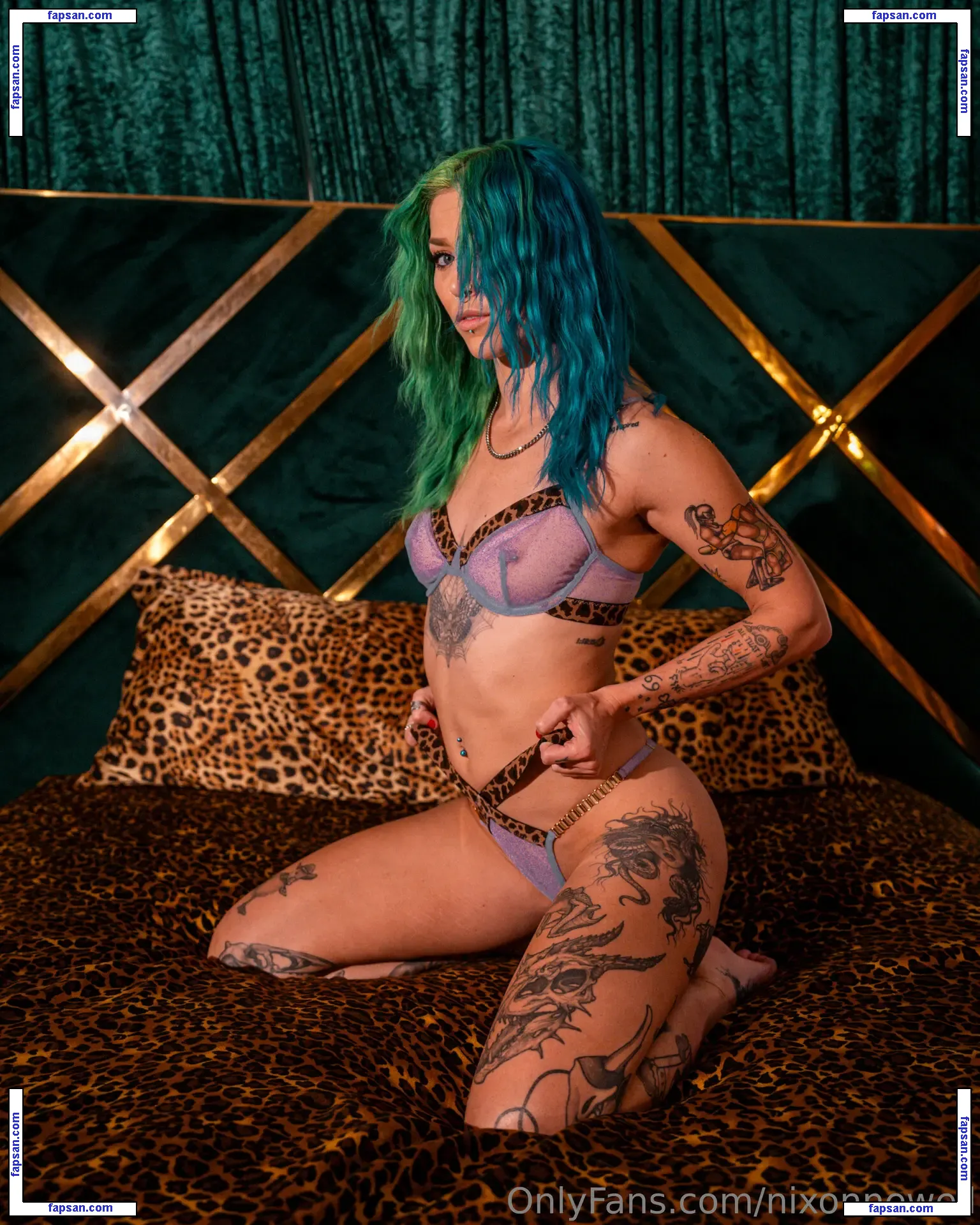 Nixonell nude photo #0026 from OnlyFans