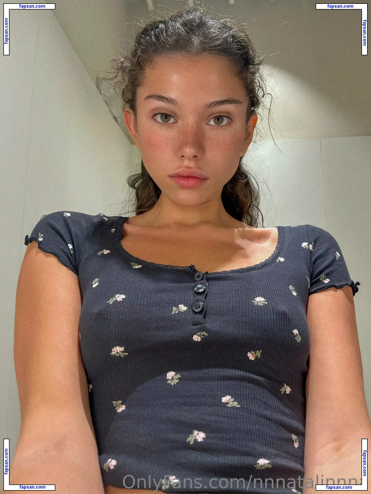 nnnatalinnna nude photo #0003 from OnlyFans