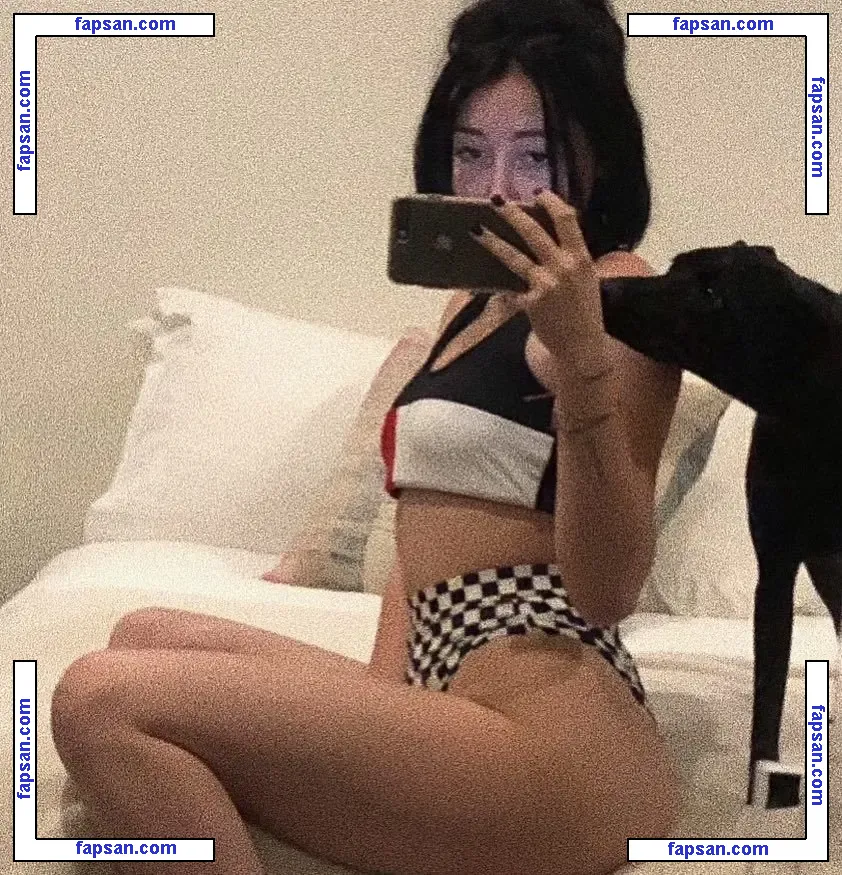 Noah Cyrus nude photo #0005 from OnlyFans