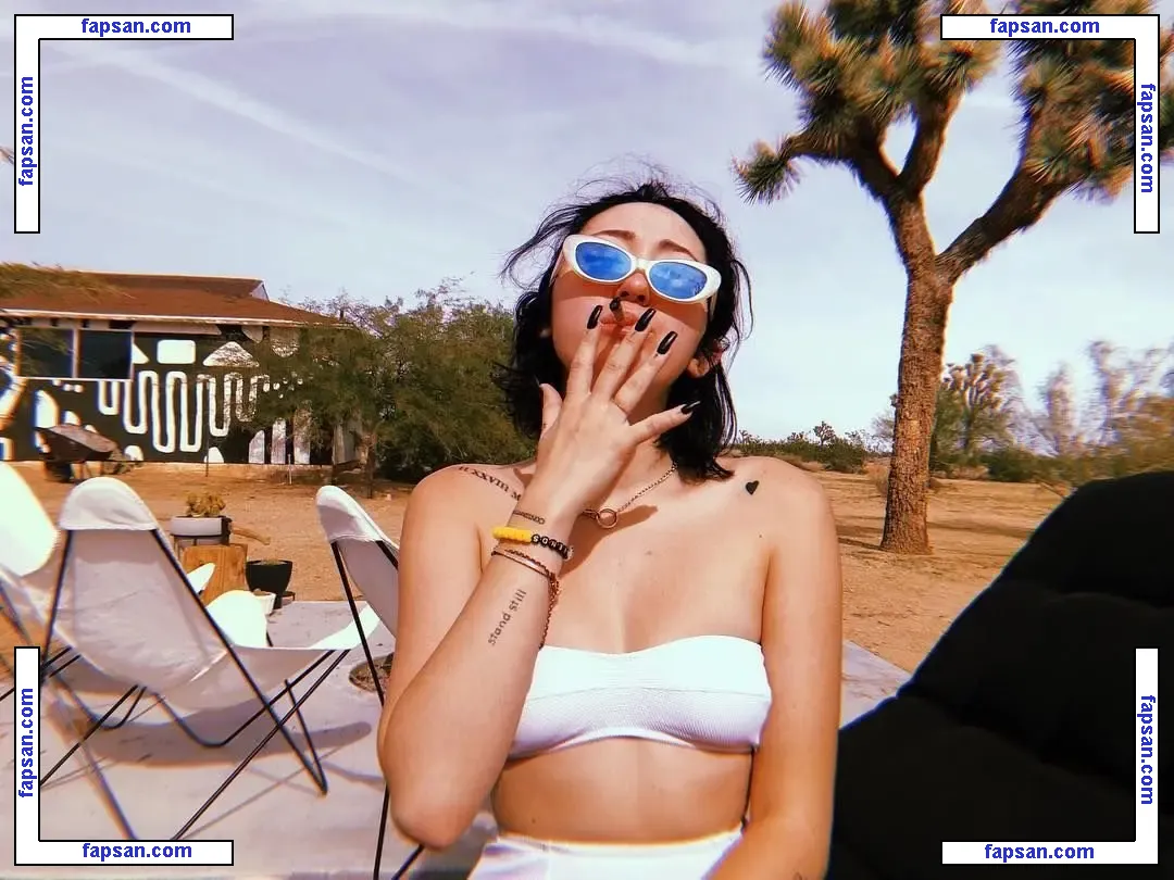 Noah Cyrus nude photo #0010 from OnlyFans