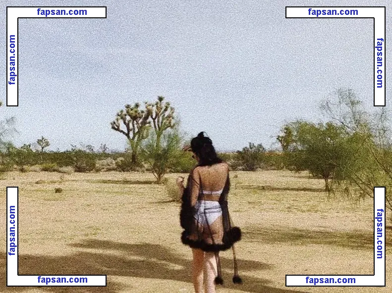 Noah Cyrus nude photo #0092 from OnlyFans