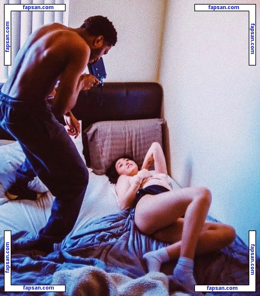 Noah Cyrus nude photo #0096 from OnlyFans