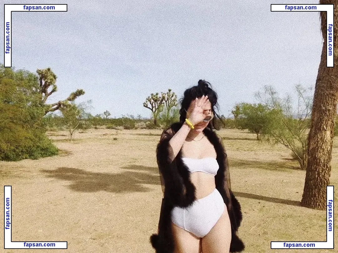 Noah Cyrus nude photo #0098 from OnlyFans