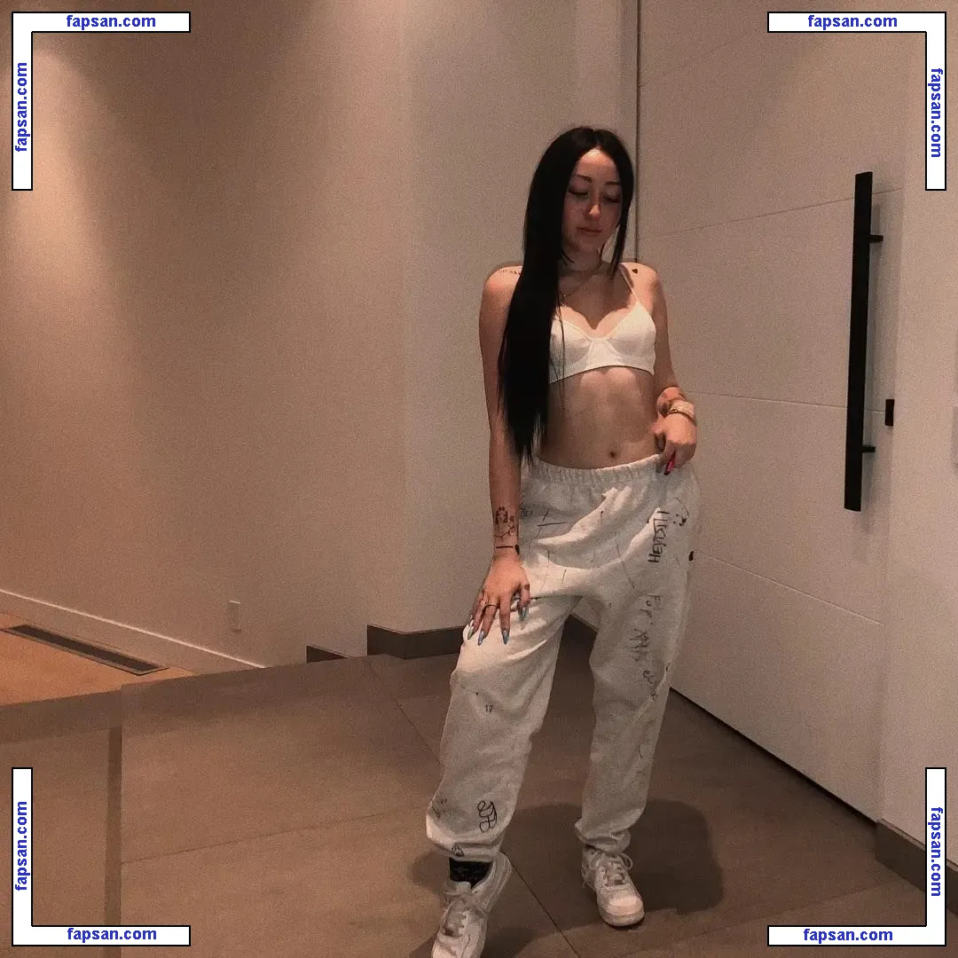 Noah Cyrus голая фото #0129 с Онлифанс