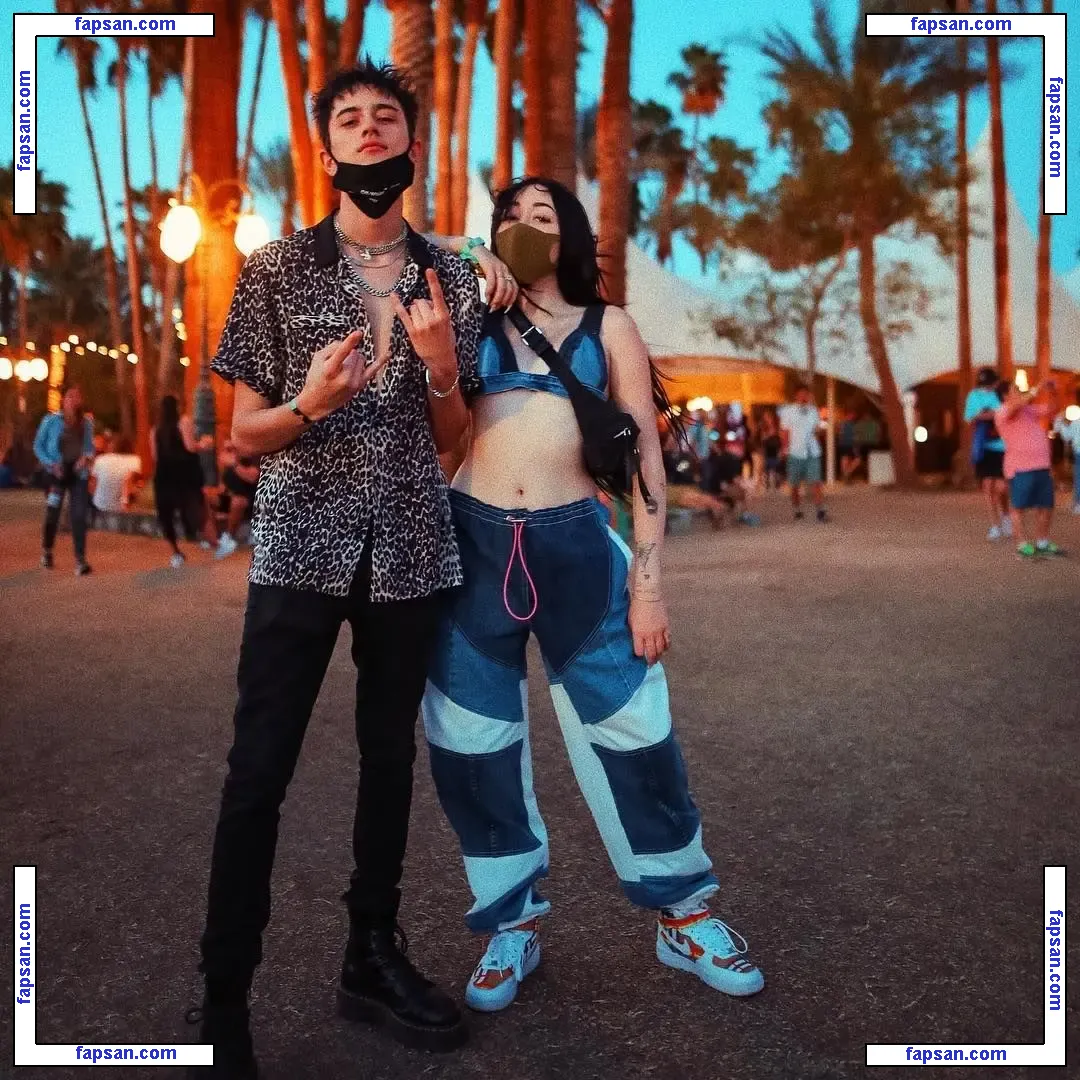 Noah Cyrus nude photo #0137 from OnlyFans