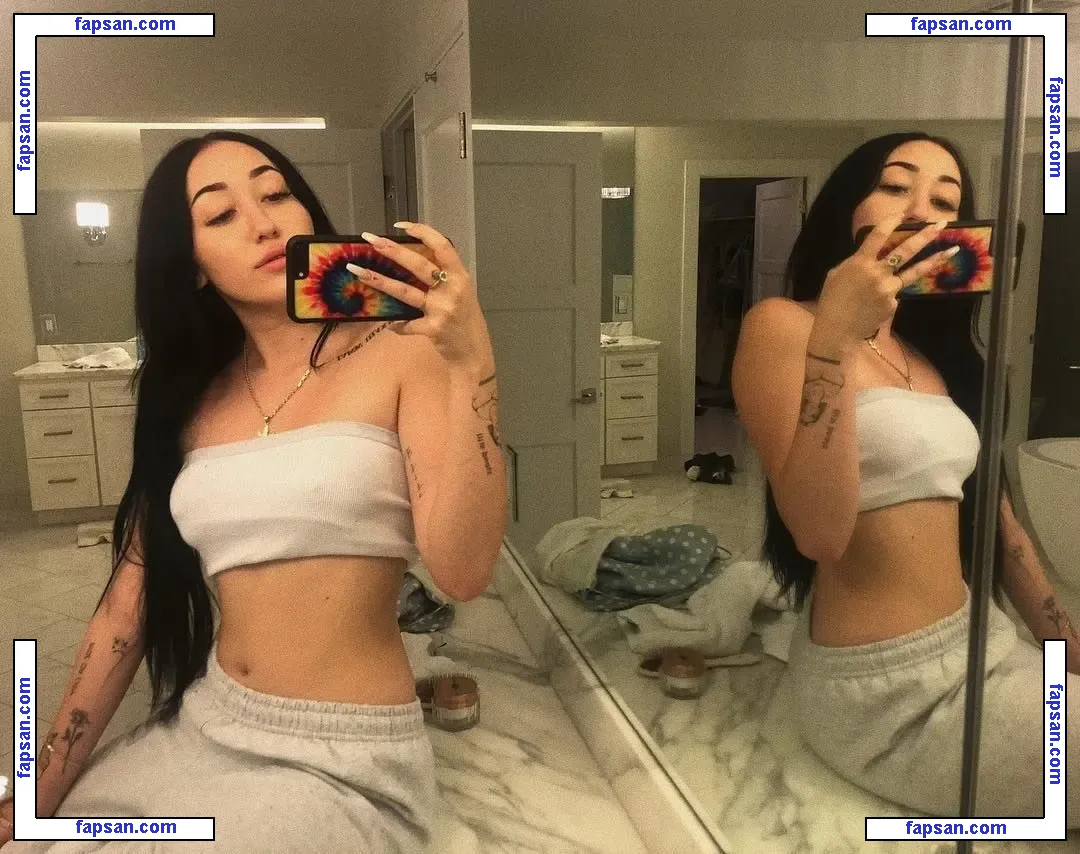Noah Cyrus nude photo #0138 from OnlyFans
