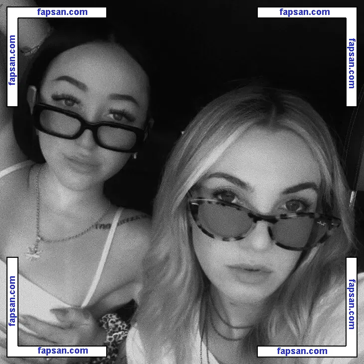 Noah Cyrus nude photo #0154 from OnlyFans
